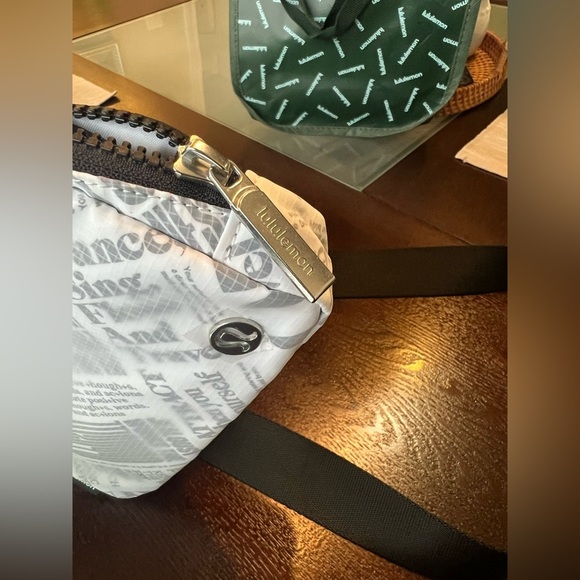 Lululemon Athletica Black and White Cosmetic Bag - Picture 10 of 11